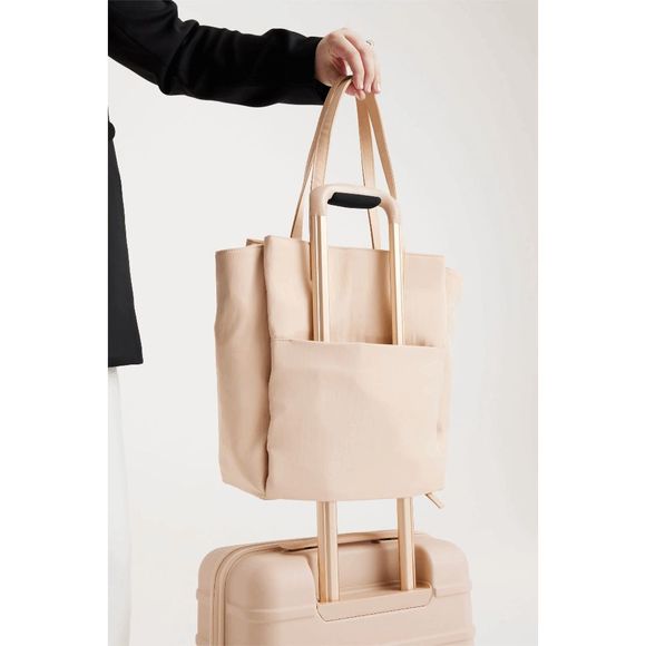 NWT BEIS Commuter Tote in Beige - Picture 5 of 12